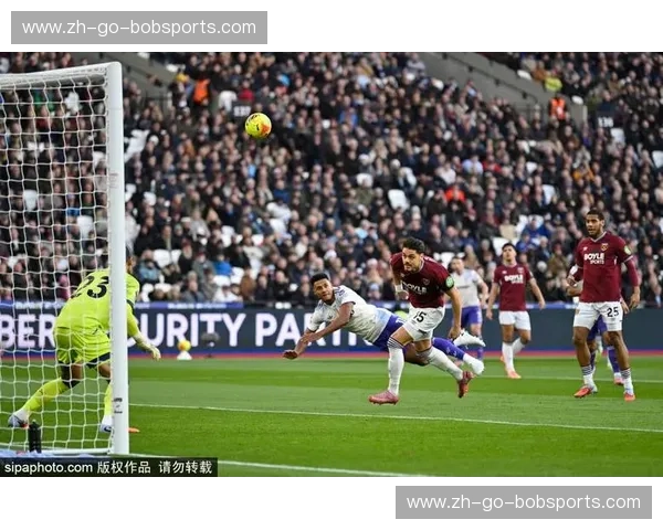 英超定位球：那些决定比赛命运的瞬间